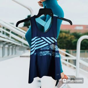 Under Armour Racerback‎ Tank Size S